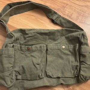 Olive Canvas Messenger Bag - Unbranded